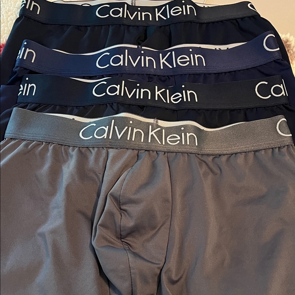 Calvin Klein Men’s Boxer Briefs – Navy, Black & Gray (4- Pack)